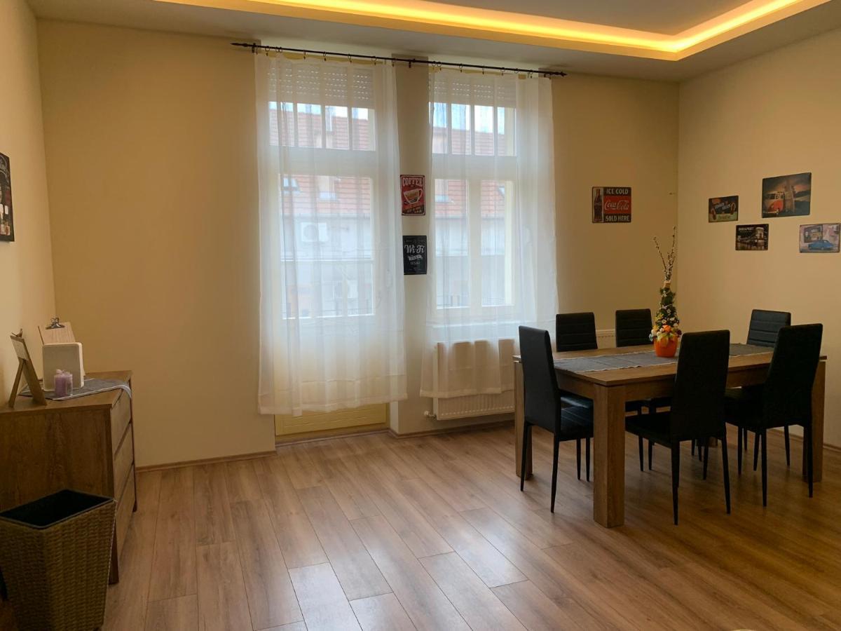 A Vendégház Miskolc Exterior foto